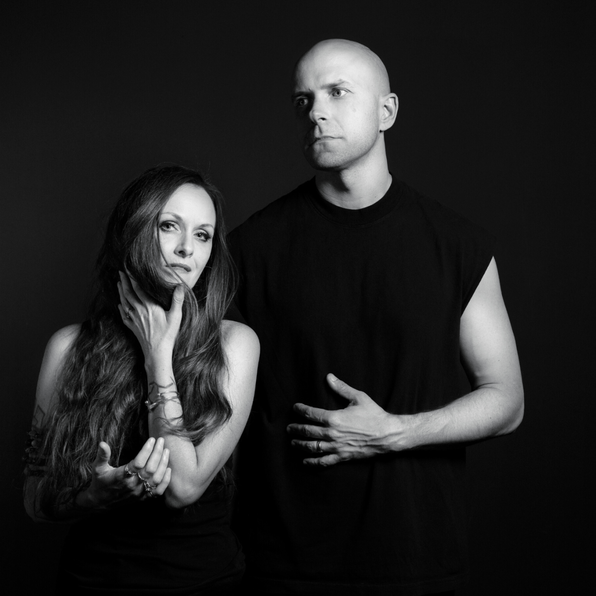 Friendship Commanders:  canciones para culpar a las estrellas